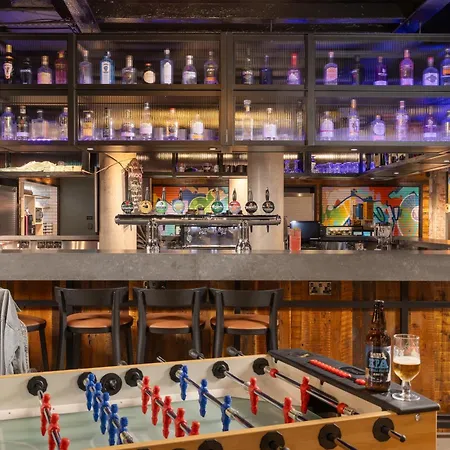 Moxy Hotel 4*
