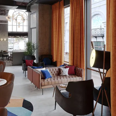 فندق Moxy كورك