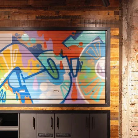 Hotel Moxy