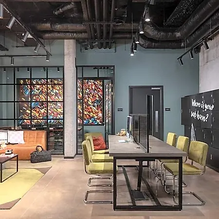 Hotel Moxy