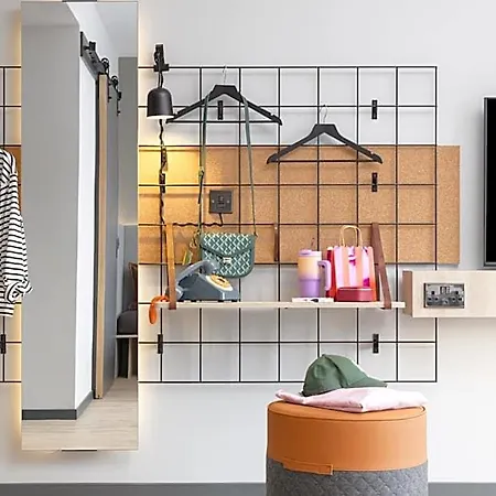 Moxy 3* Cork