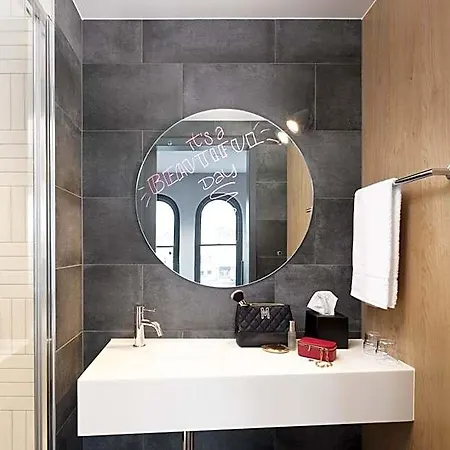 Hotel Moxy