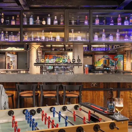 Hotel Moxy