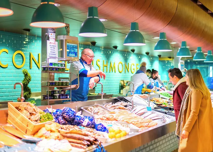 Отель Moxy Корк